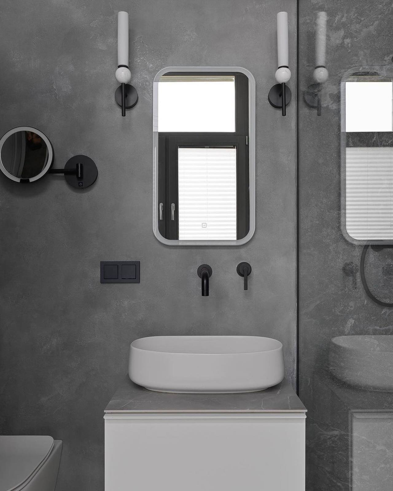 Интерьер ванной комнаты и спальни