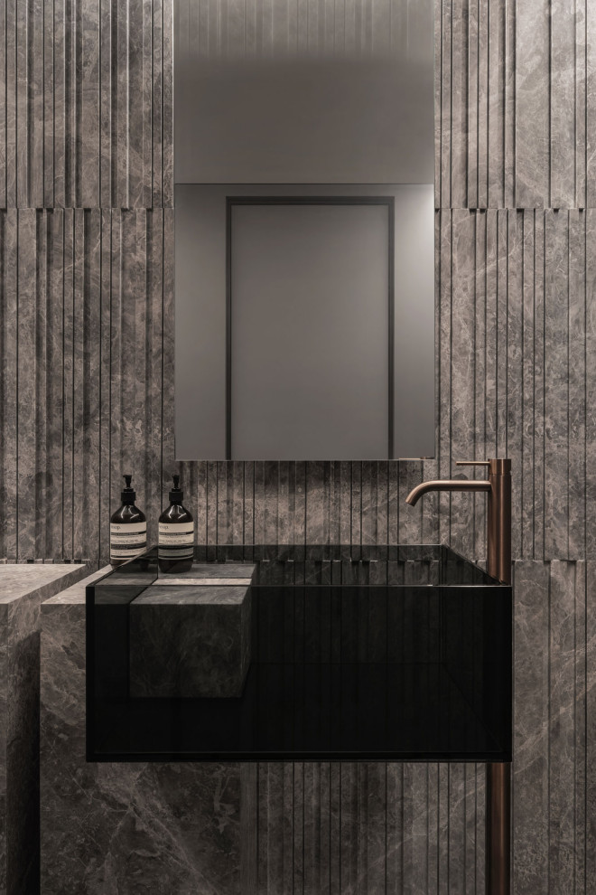 Triumph: eclectic style of stones & metals