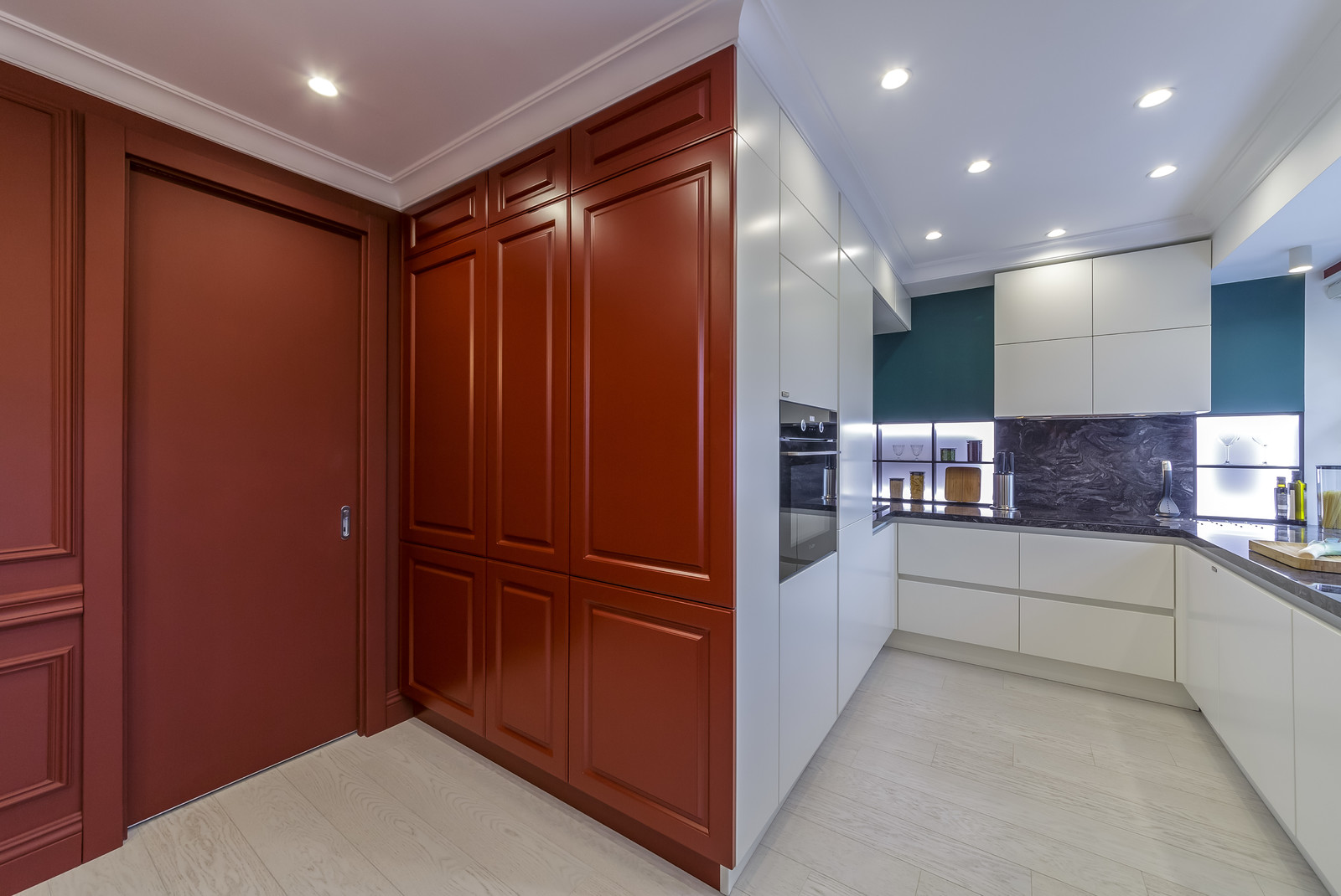 «Квартирный вопрос»: «Гранатовая кухня»