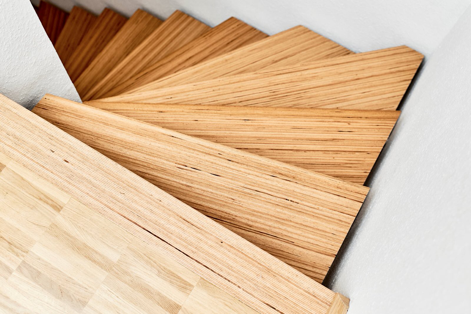 консольная лестница из BauBuche