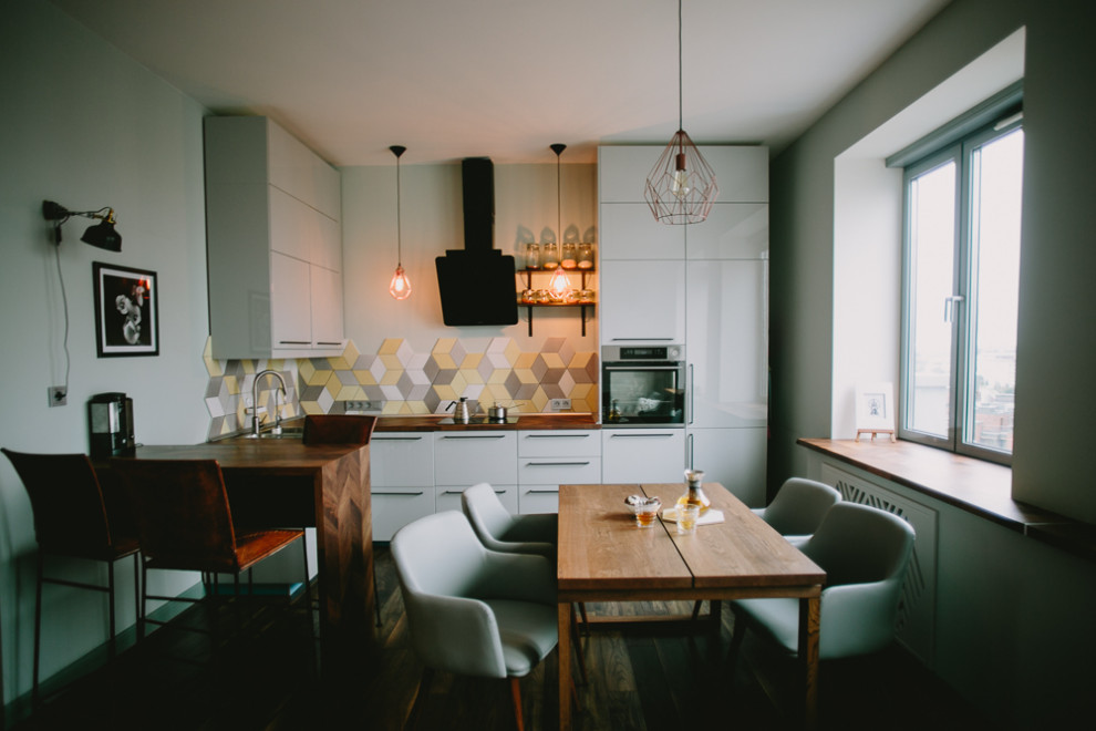 Квартира на Свердловской набережной