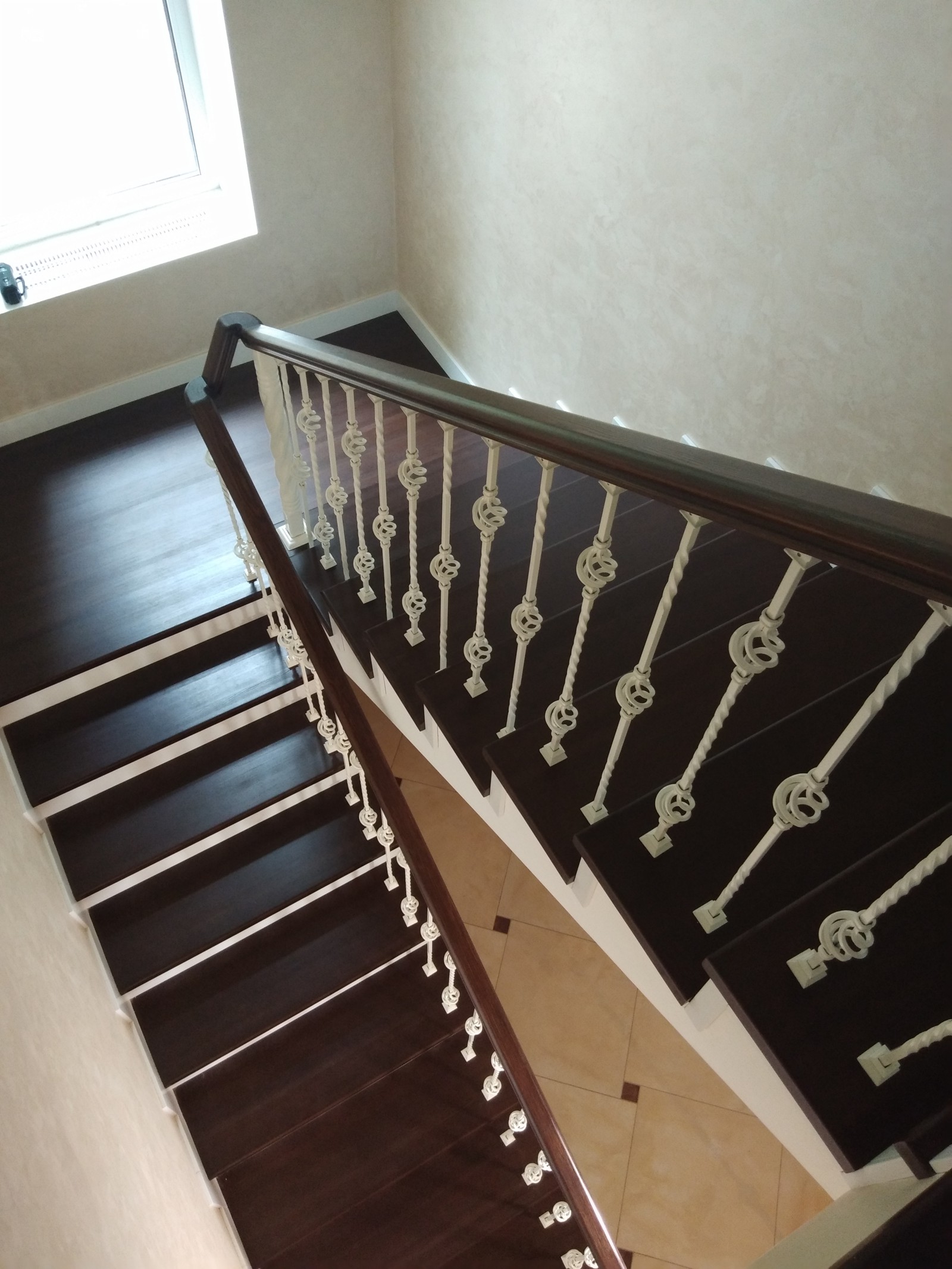 Лестница из лиственницы