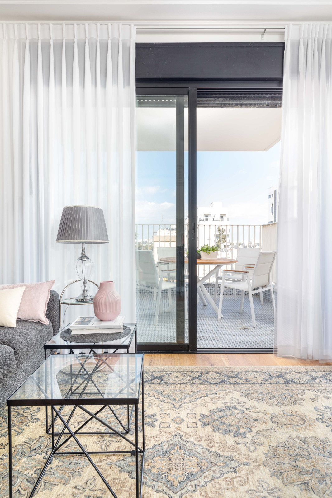 Пространство кухни-гостиной Рамат Ган, Израиль