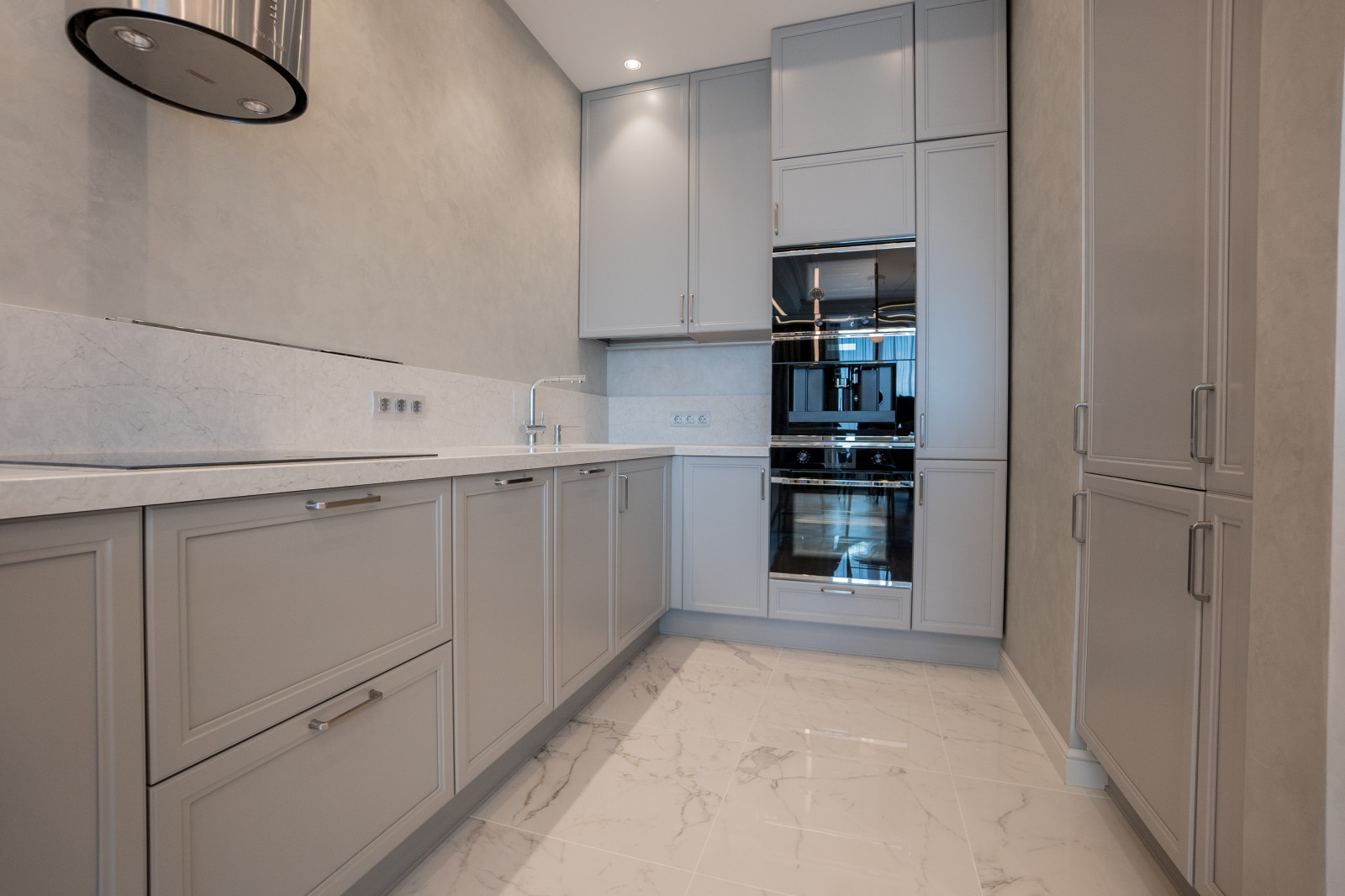 РЕМОНТ ДВУХКОМНАТНОЙ КВАРТИРЫ 60 КВ. М В СТИЛЕ НЕОКЛАССИКА