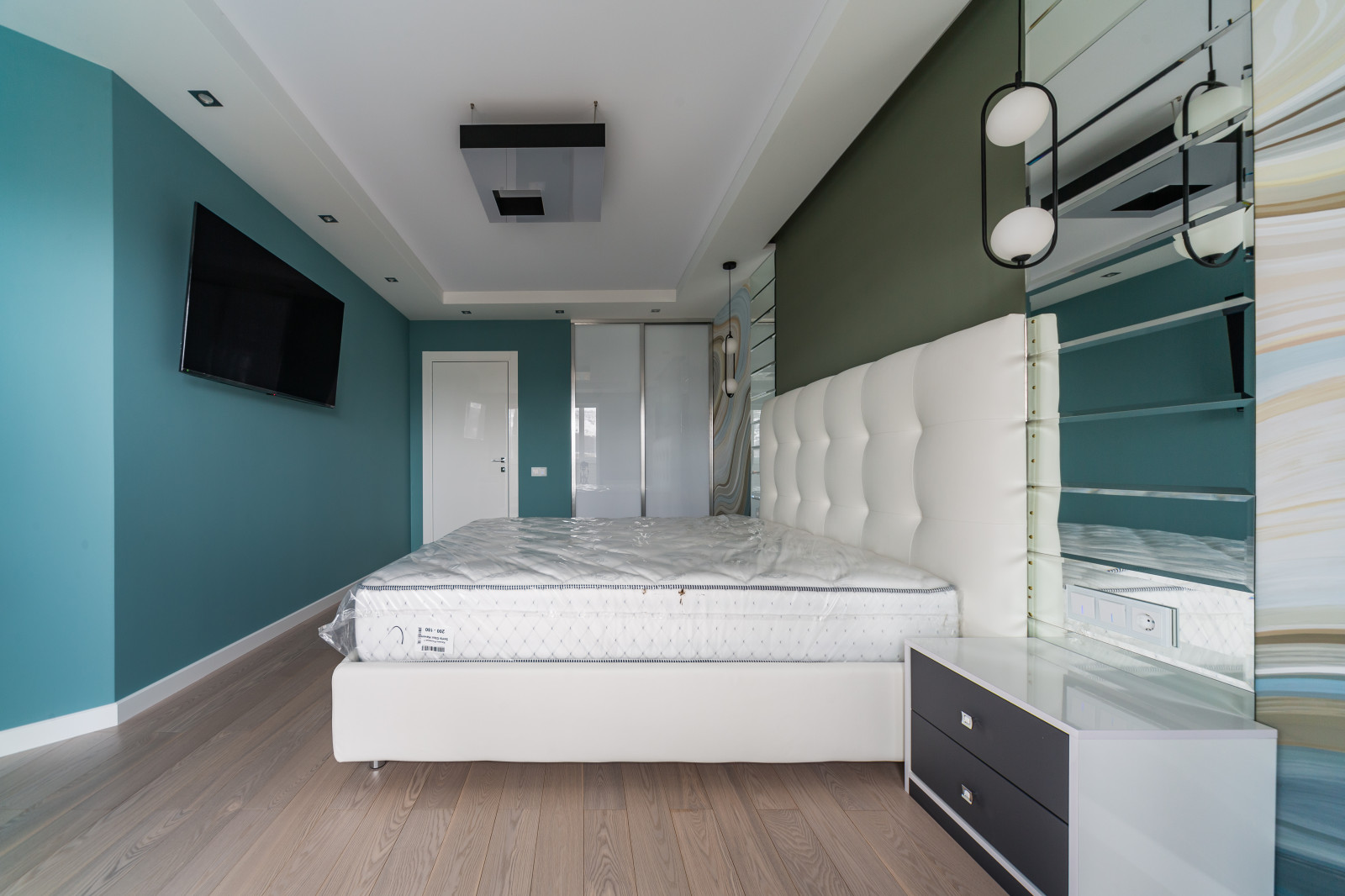 Реализованный проект. Квартира в современном стиле. ЖК Царицынский-2.