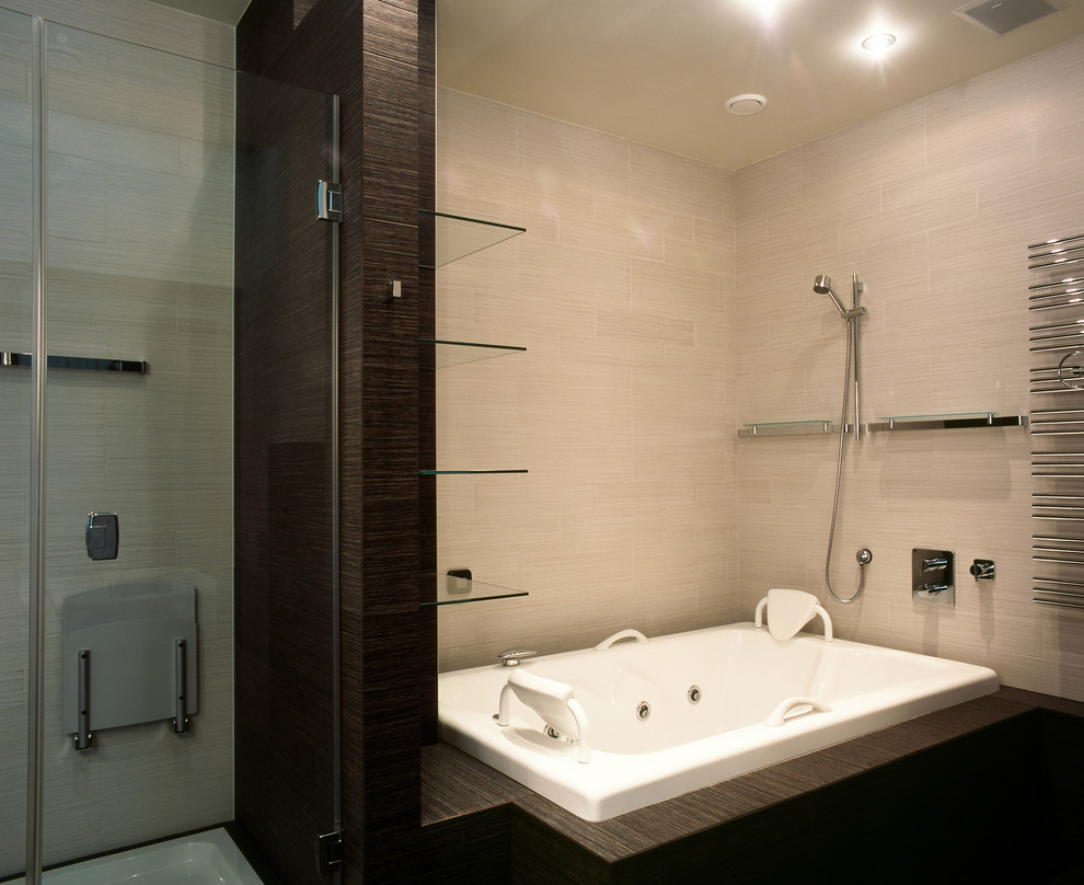 Обложка проекта: Квартира в стиле хайтек