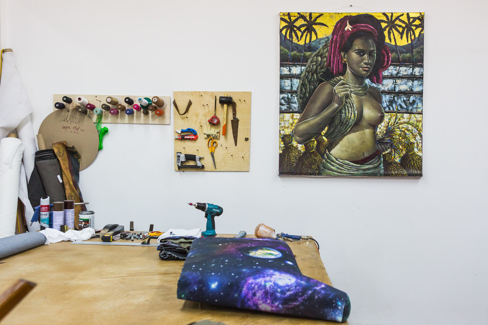 Портрет: Мебель в экзотической обивке от BirBor