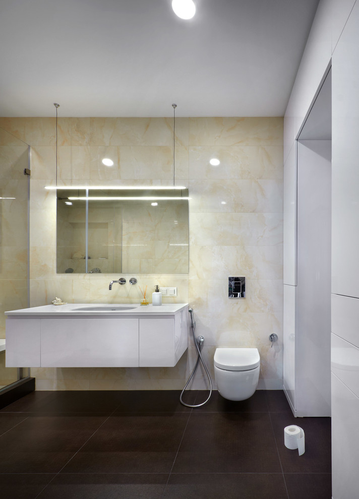 Астон Плаза в Екатеринбурге от студии Hot Walls