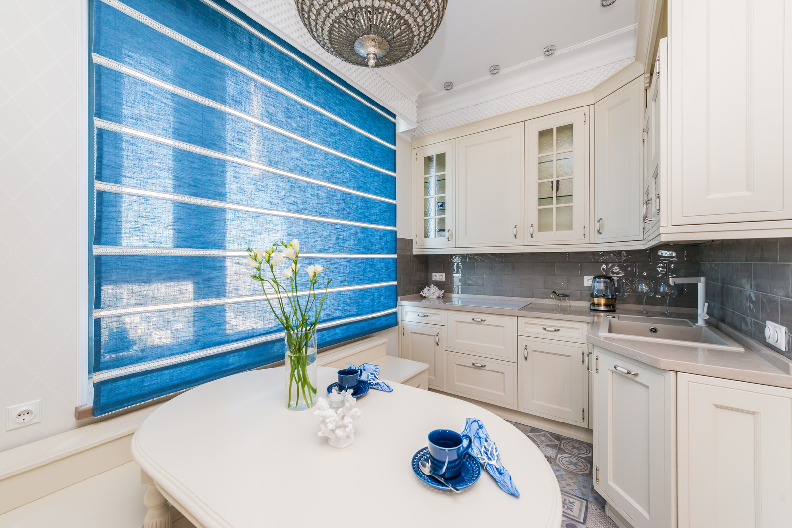 une vie d'amour реализация