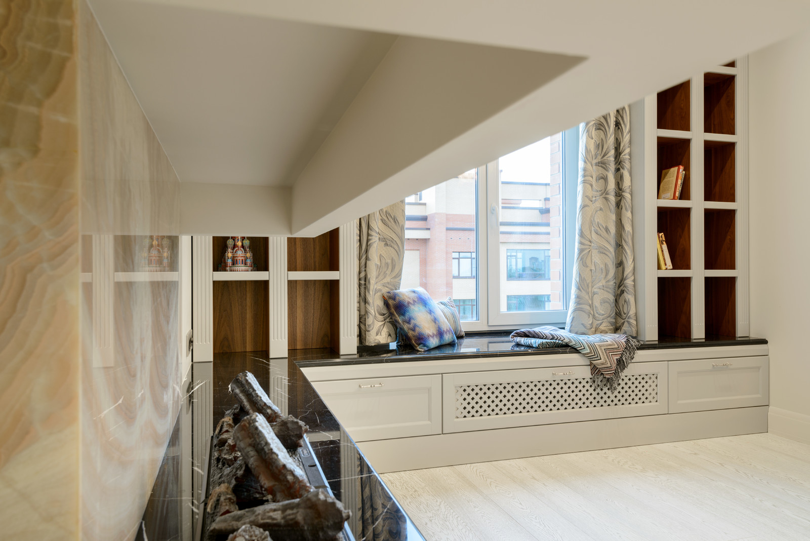 Частный интерьер в жилом комплексе Кедровый / Новосибирск 2017