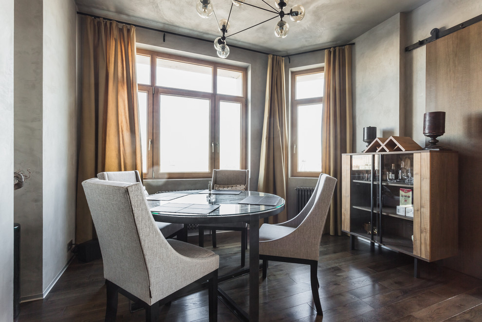 В гостях: Африканские сувениры в квартире холостяка