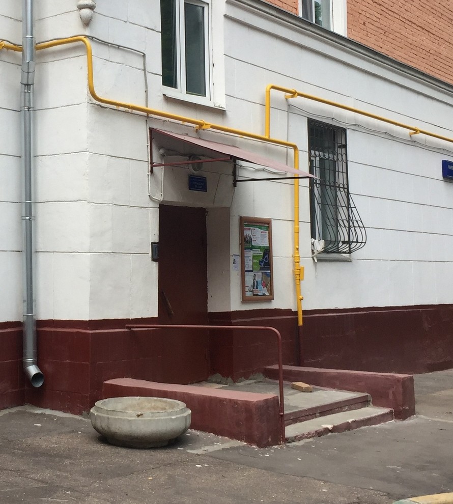 Обложка проекта: Дизайн входных групп для подъездов