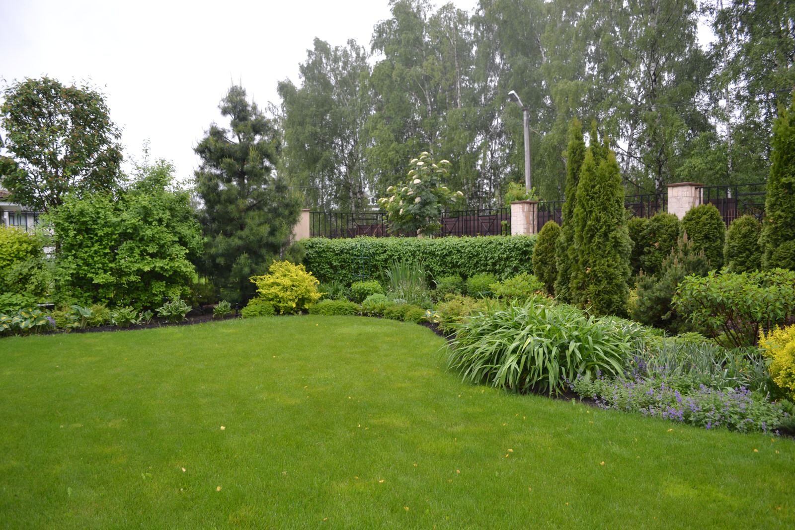 Сад Шехерезады в поселке Старбеево