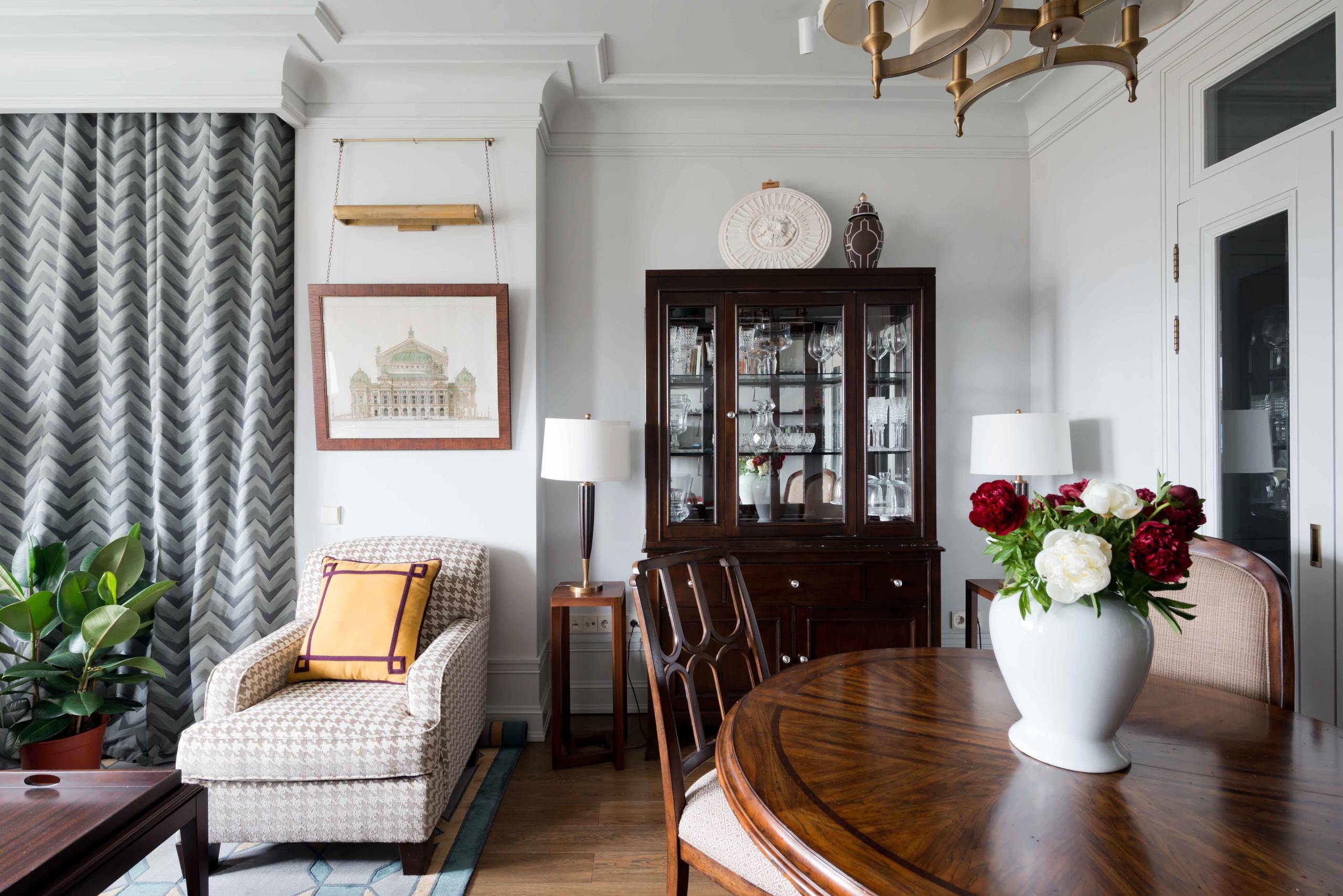 Houzz тур: Квартира для молодой пары в сталинском доме