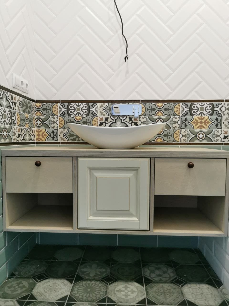 Тумба в ванную комнату