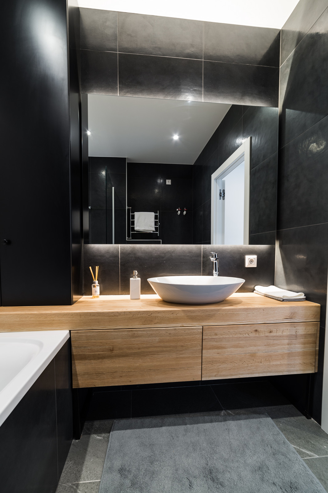 Обложка проекта: мебель для ванной комнаты