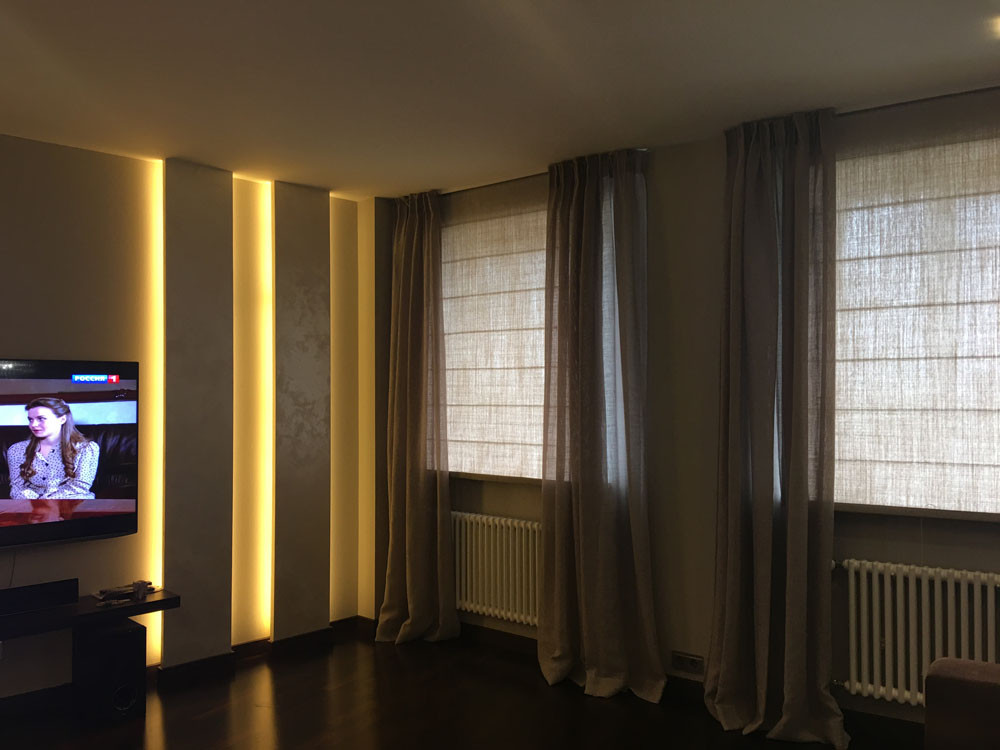 Обложка проекта: Портьеры и римские шторы из льна и хлопка в современном интерьере