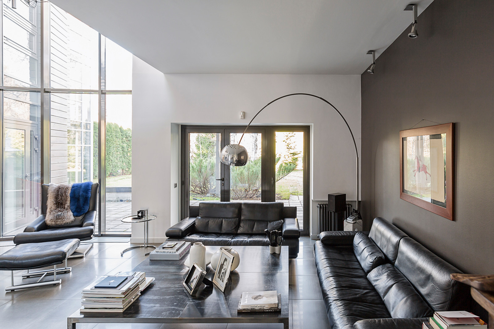 Загородный дом в современном стиле.