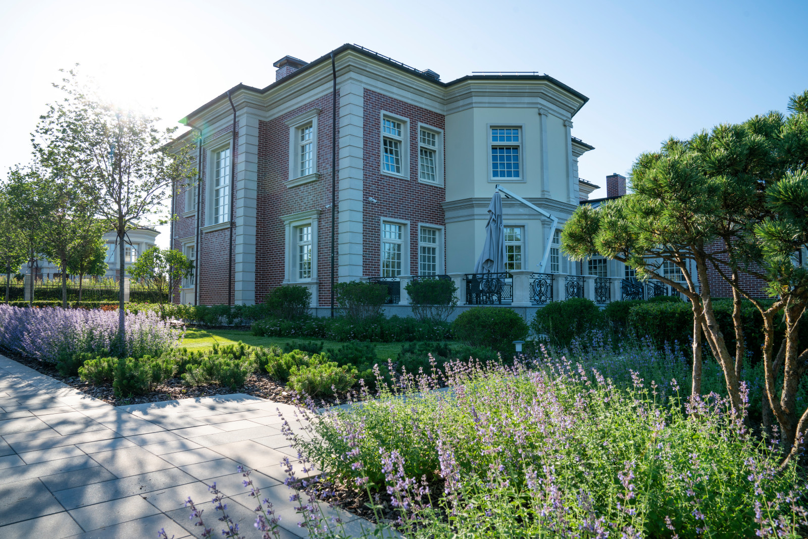 Английская неоклассика в КП Парквилл. 2019 г.