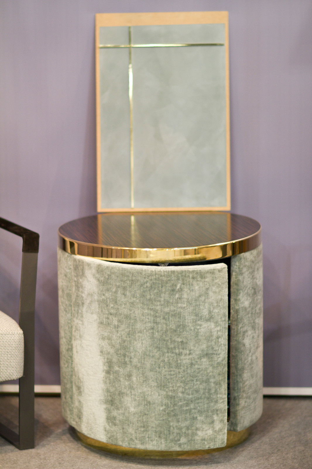 Мебель, свет, декор