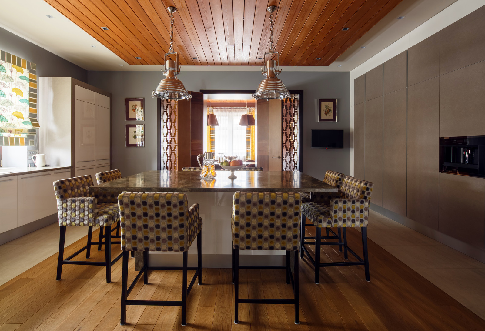 Обложка альбома: лики прекрасного