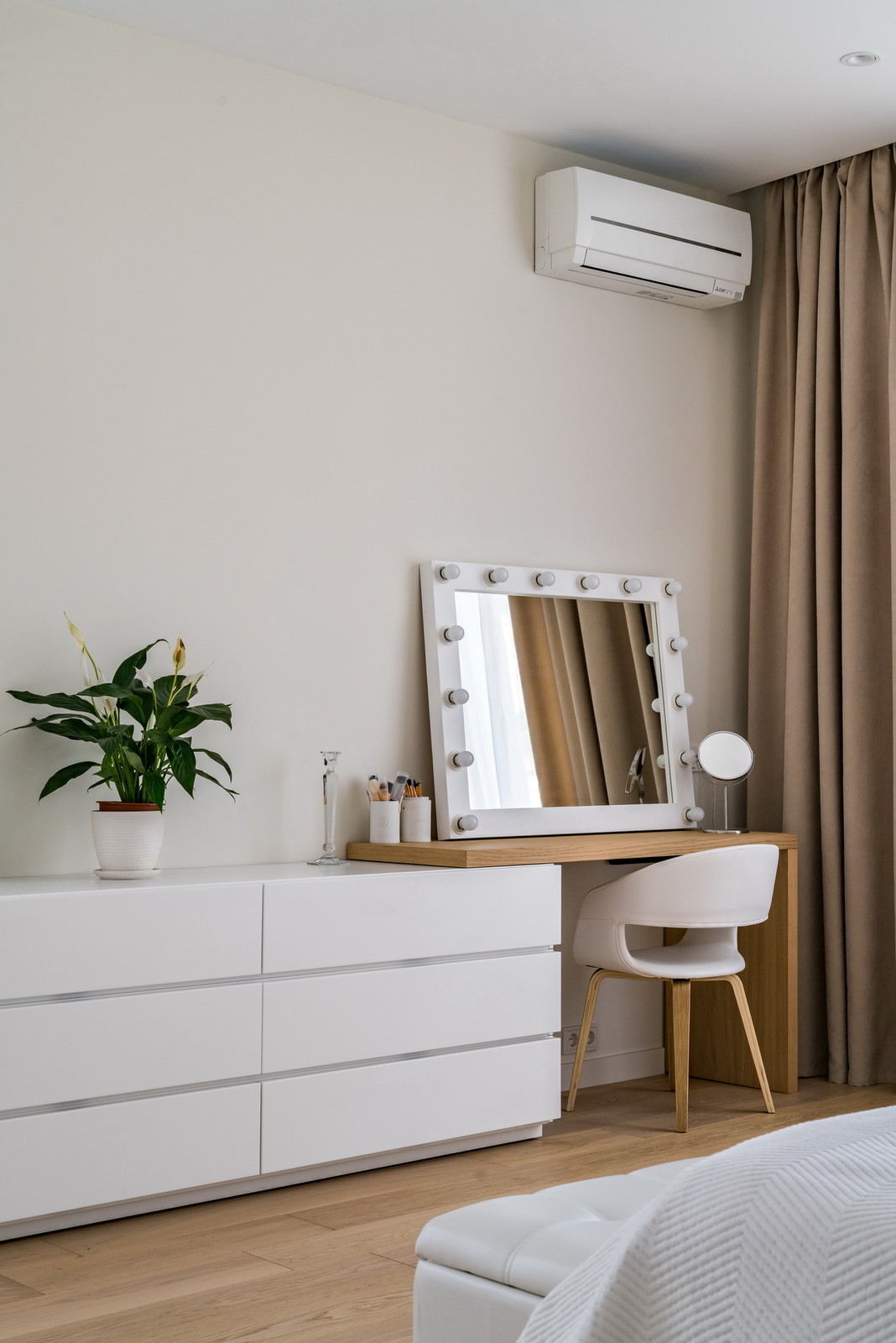 Квартира для юной девушки