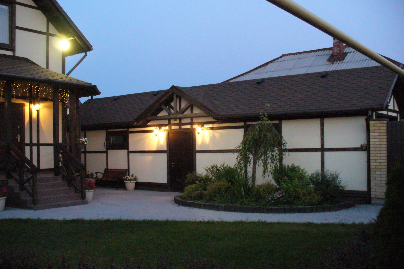 Свердловская обл., п. Коптяки. 2х- этажный Жилой дом. Общая площадь 165м2.