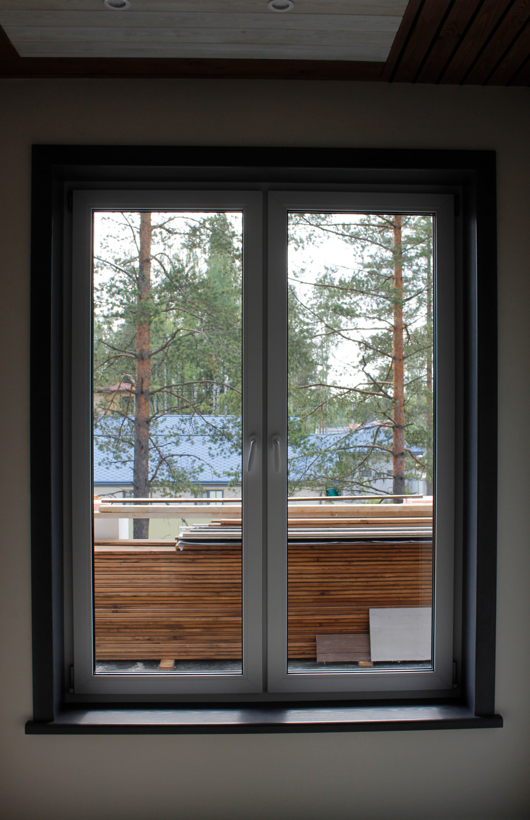 Наличники и откосы серые