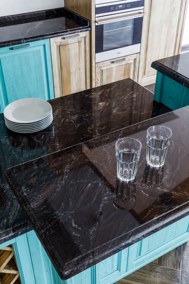 Кухня в бирюзовых оттенках