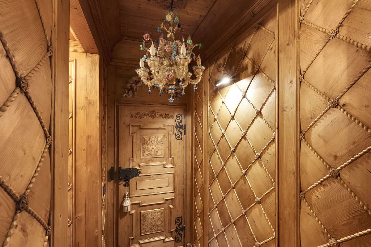 Houzz Италия: Искусство инкрустации в небольшом шале