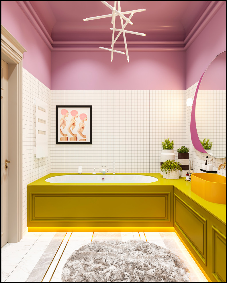 Дизайн не для всех в 3-хкомнатной сталинке 120 м2 на Малой Ордынке