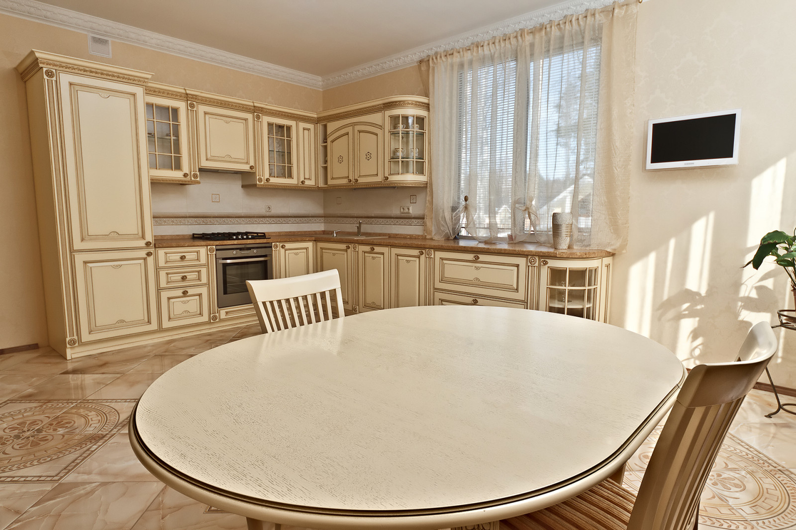 Томаразов Андрей Гениевич