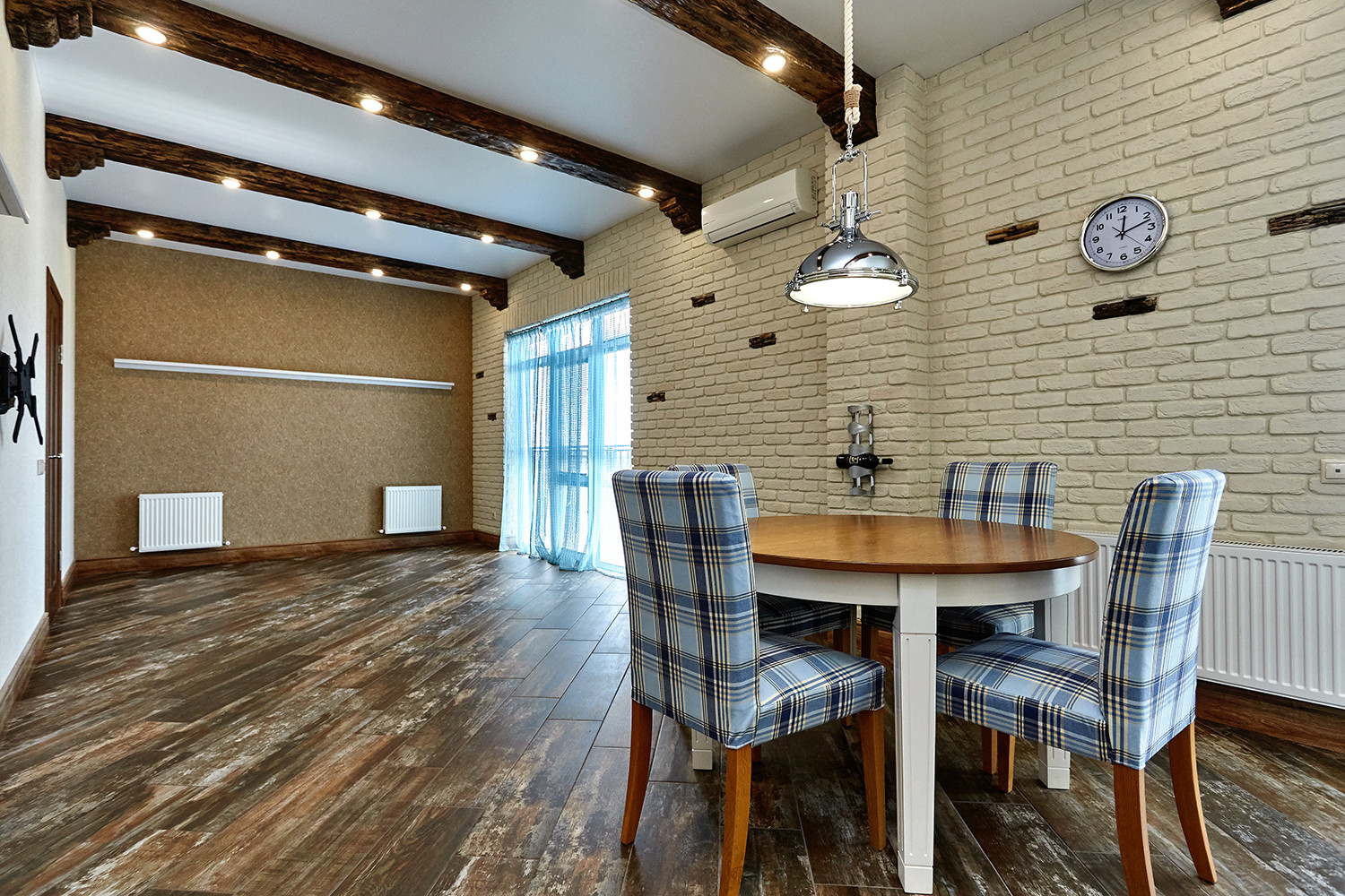 080 Квартира