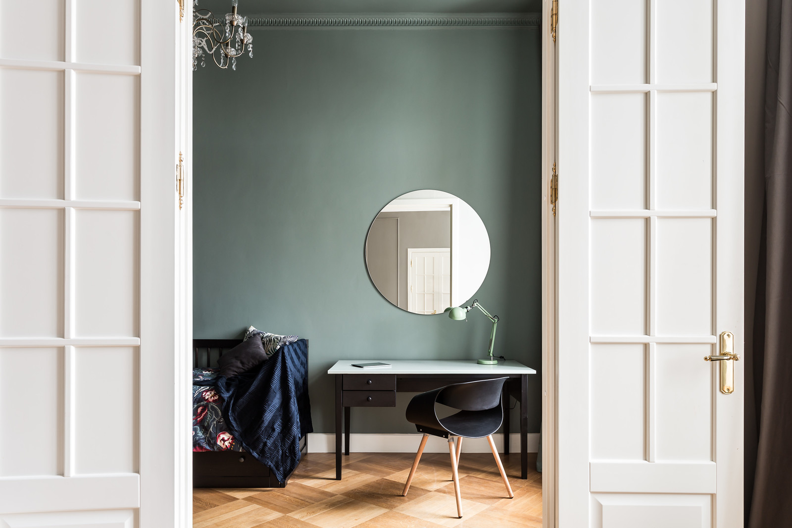 Квартира напротив Исаакиевского собора