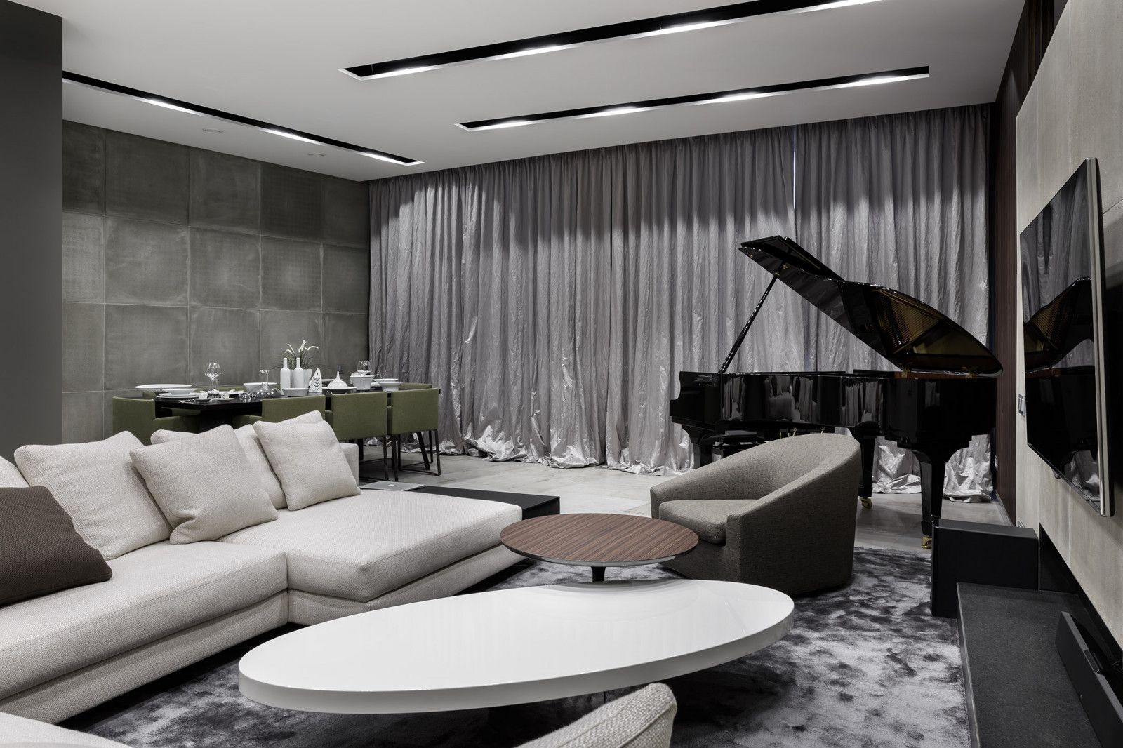 Окнами на Петроградскую сторону