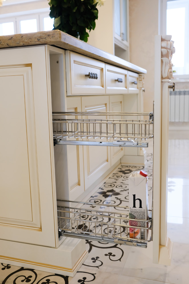 Традиционная итальянская классика в большой квартире