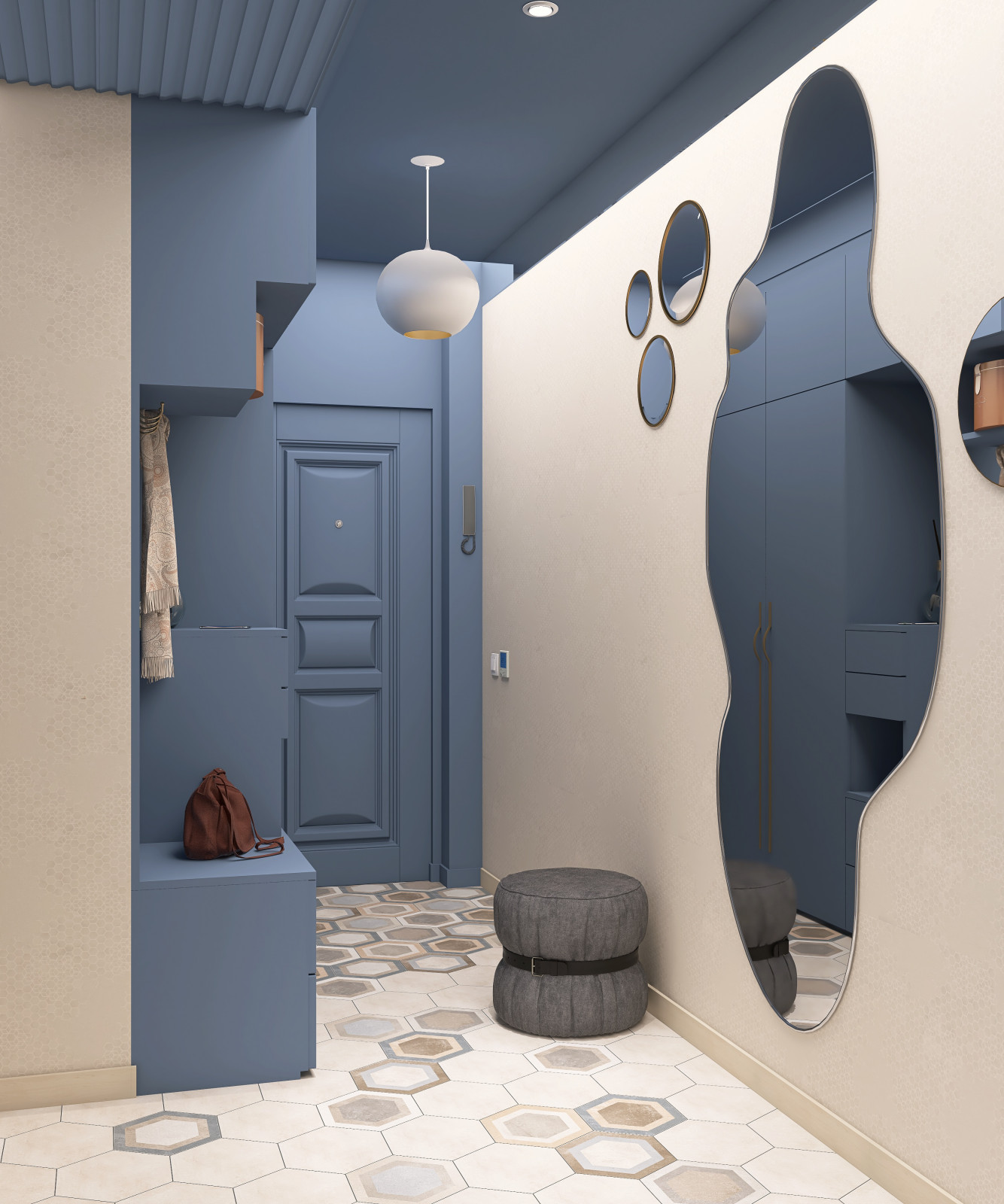 Коридор сложной архитектуры в 3-х комнатной квартире.