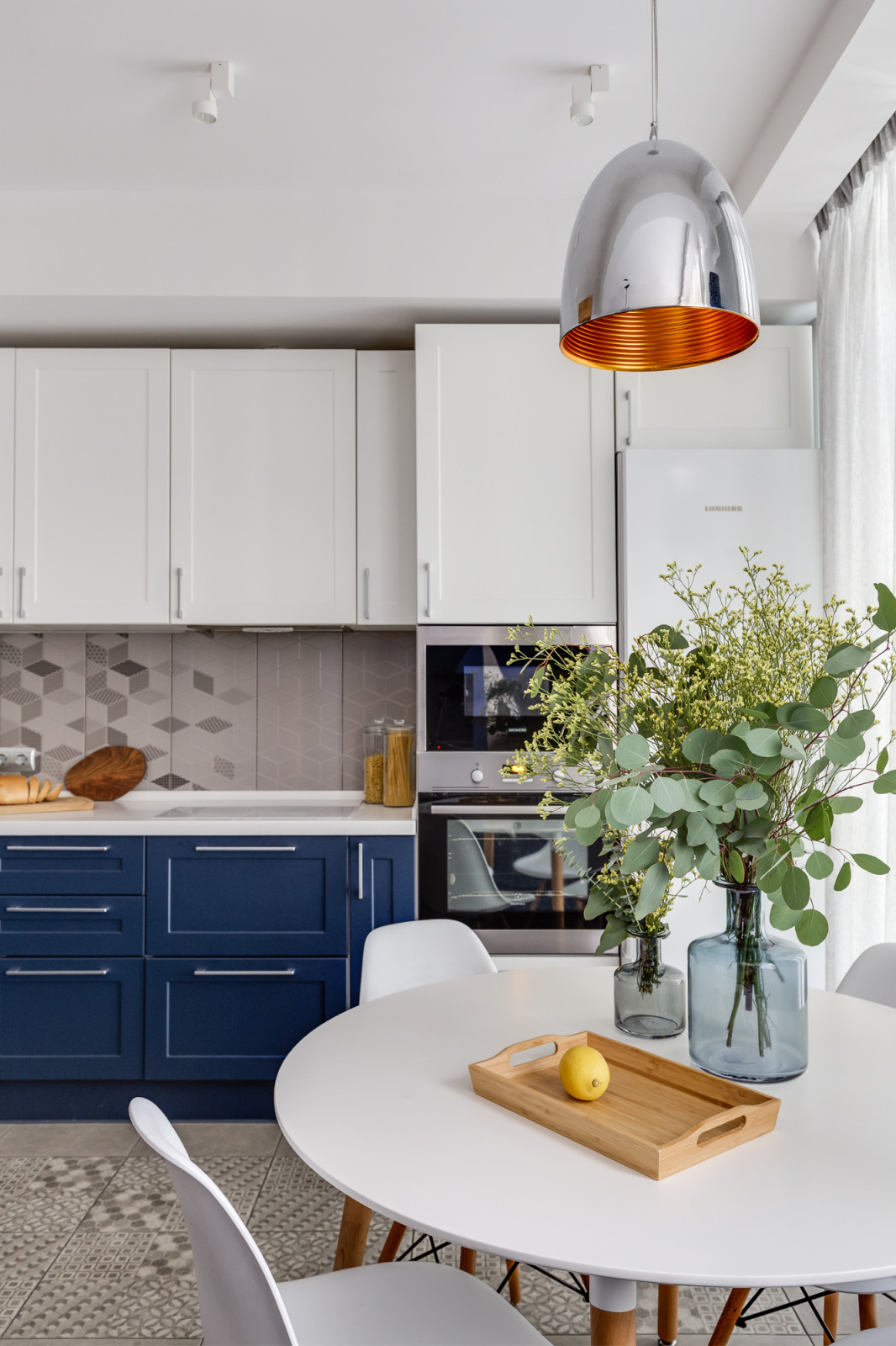 На границе синего