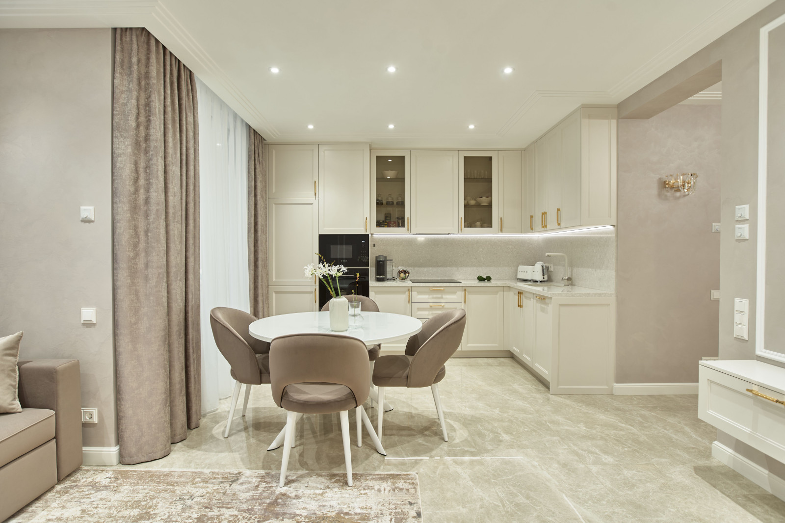 Квартира №1 Попова 35