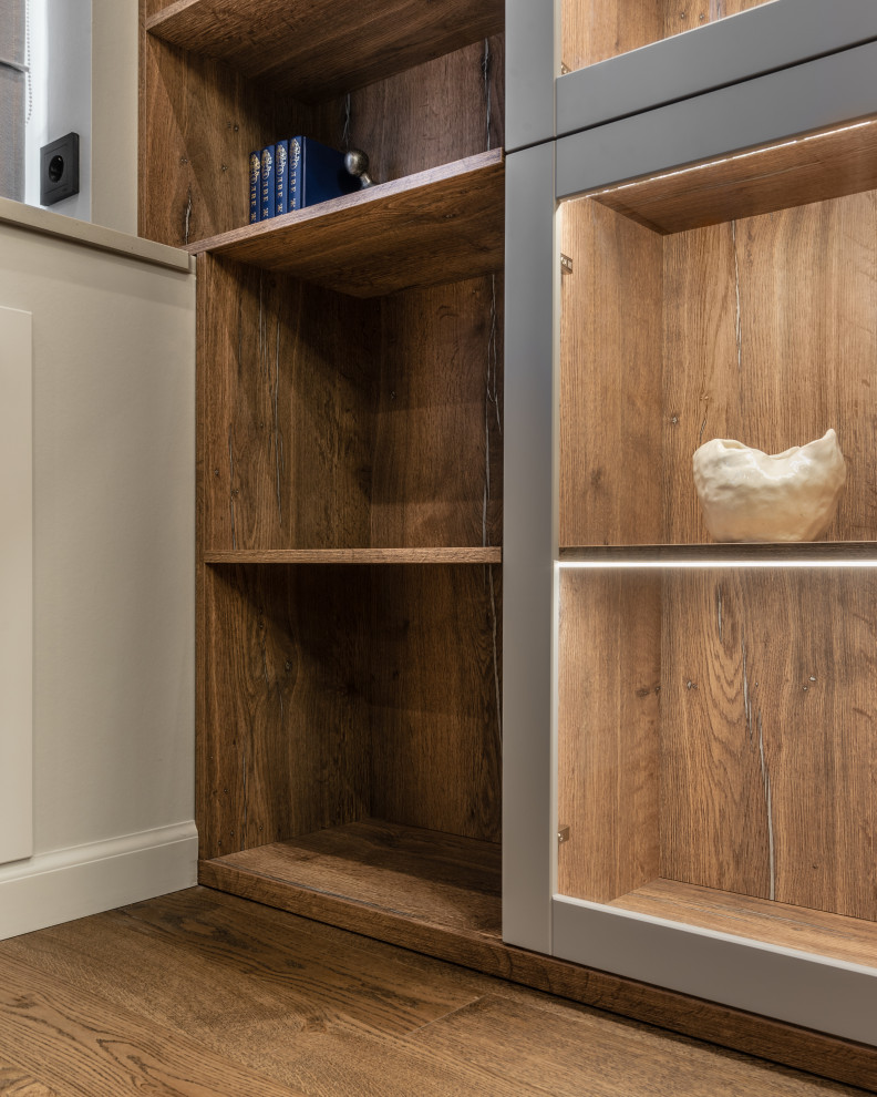 Стеллажи, открытые шкафы, полки с подветкой