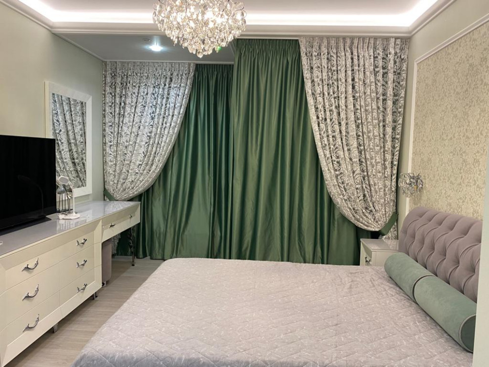 Обложка проекта: акцент на изумрудный