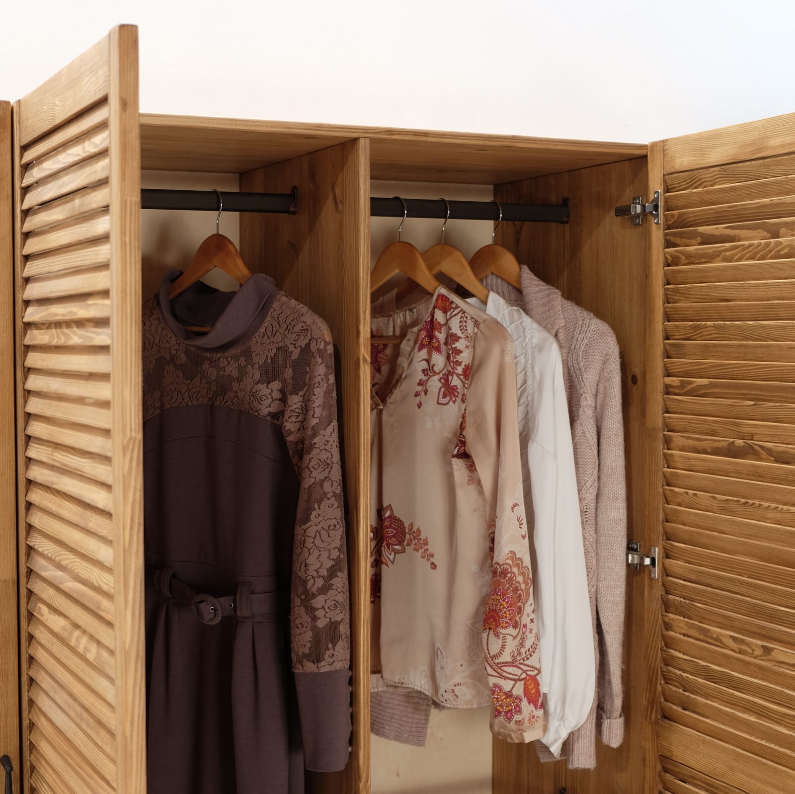 Шкафы для спальни, прихожей, гардеробной