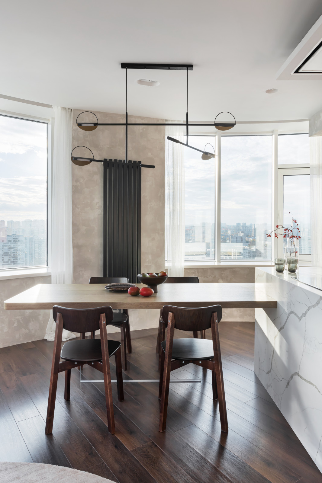 Houzz тур: Квартира с окнами в парк и индустриальной эстетикой