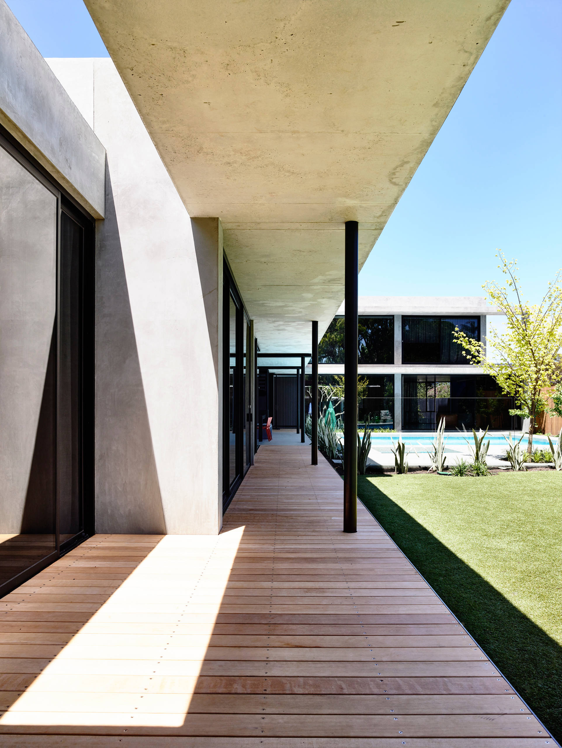 Houzz Австралия: Ультрасовременный дом из бетона для семьи архитекторов