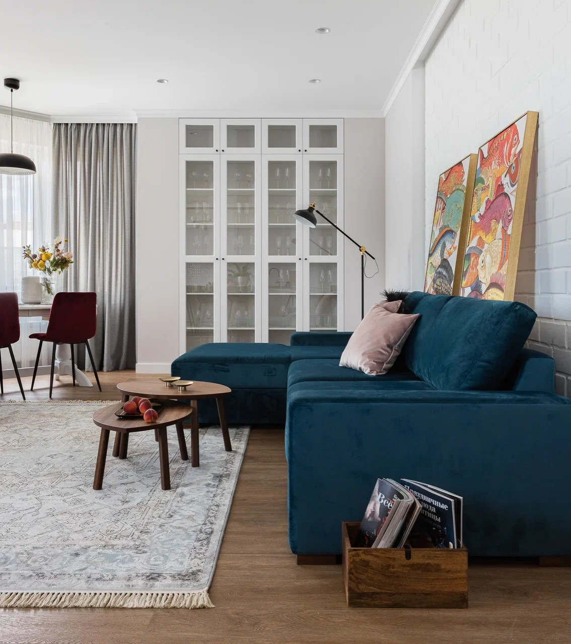 Обложка проекта: Светлая квартира с видом в Челябинске 120м/кв