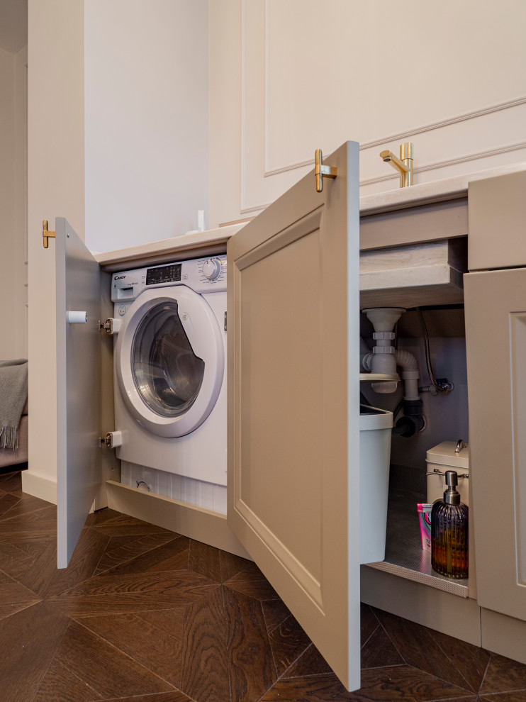 Меблировка квартиры: необычная кухня и гардеробная