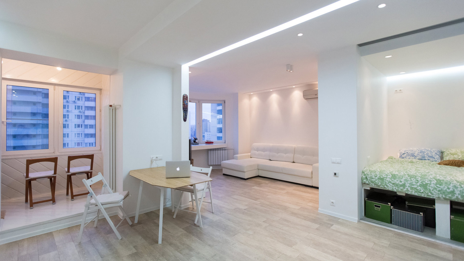 Обложка проекта: Функциональный ремонт квартиры студии в минималистическом стиле