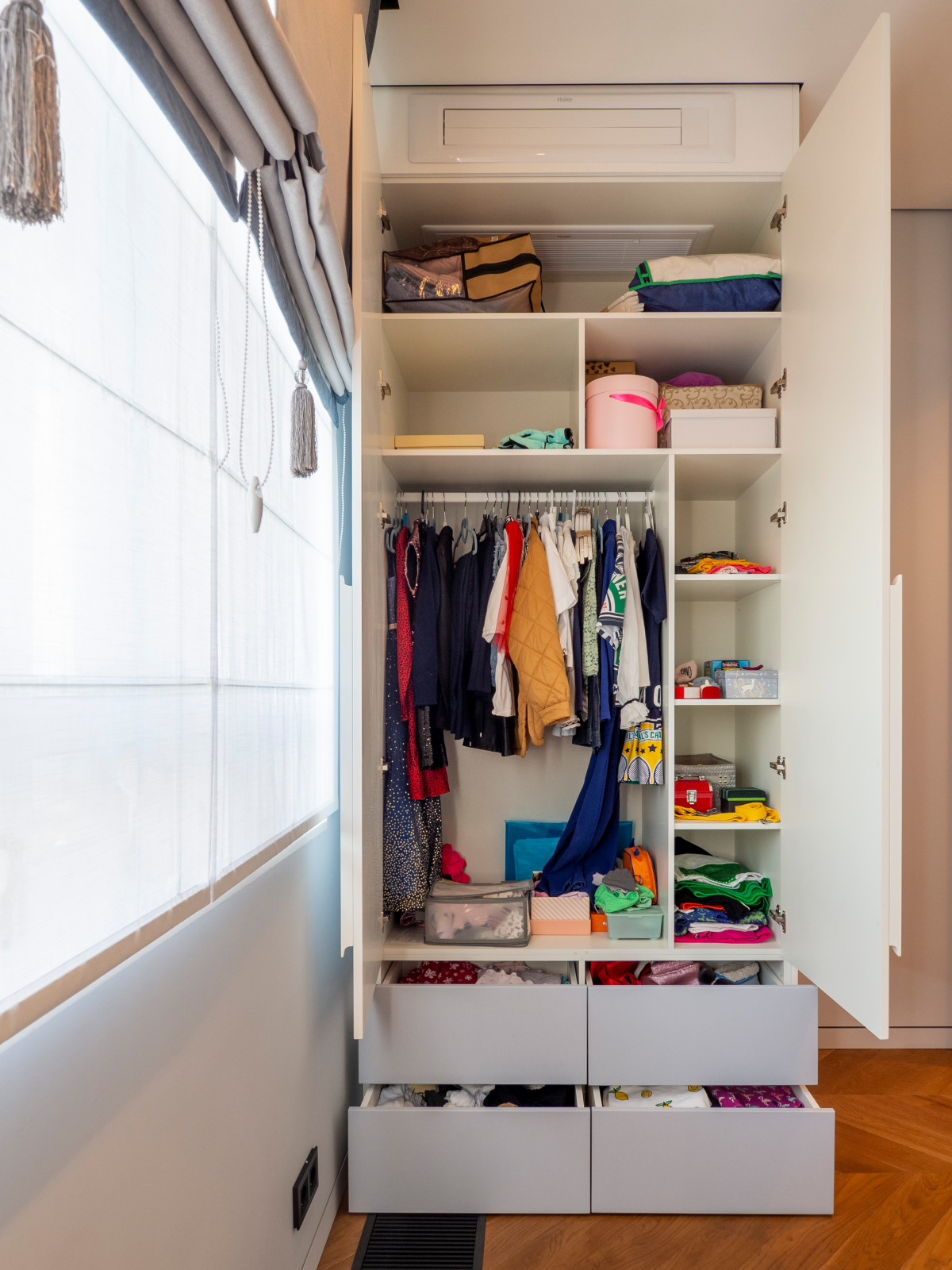 Меблировка детской в розовых тонах