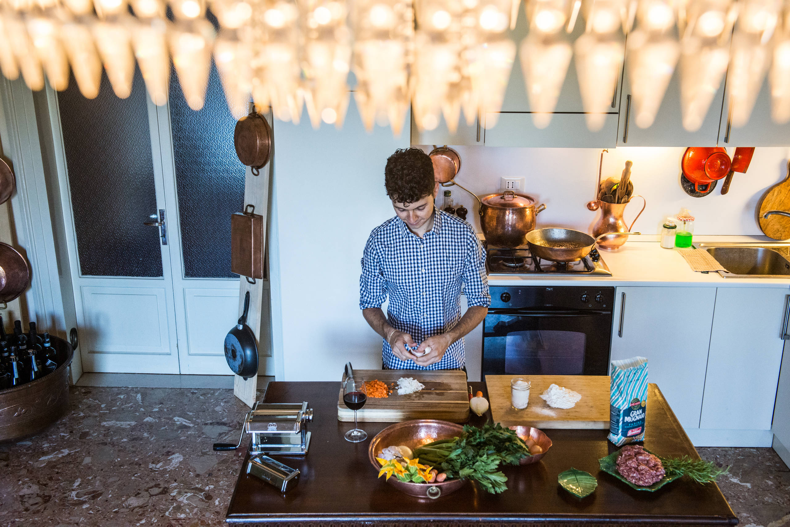 Houzz Италия: Шеф-повар готовит пасту в своем палаццо