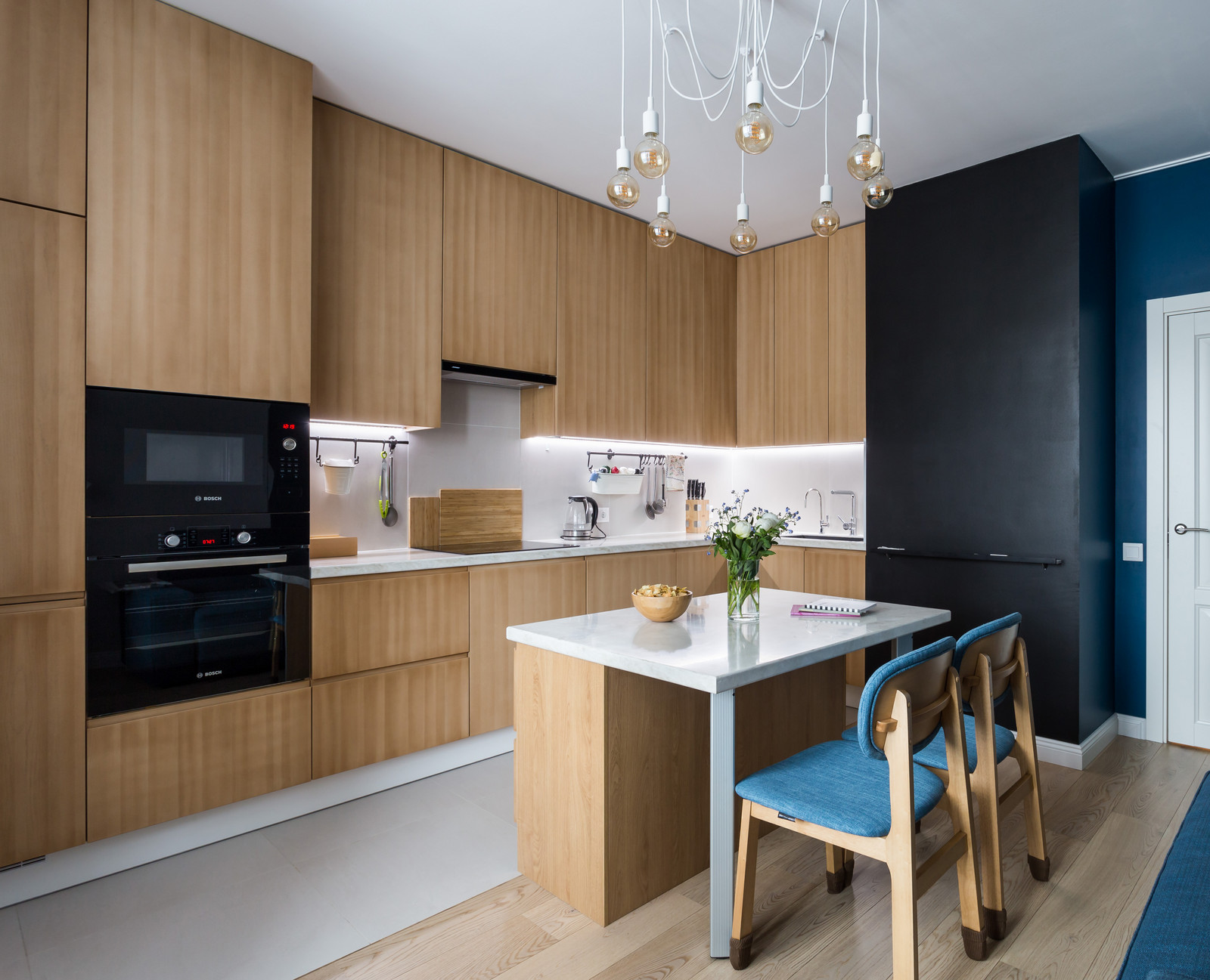 Кухня для молодой девушки